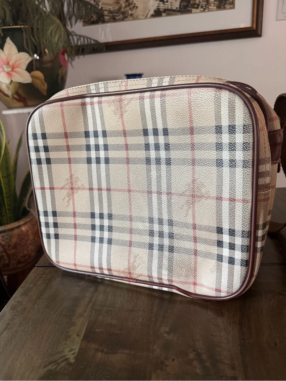 Authentic Vintage Burberrys Nova Check Triple Zip Large Crossbody Messenger Bag